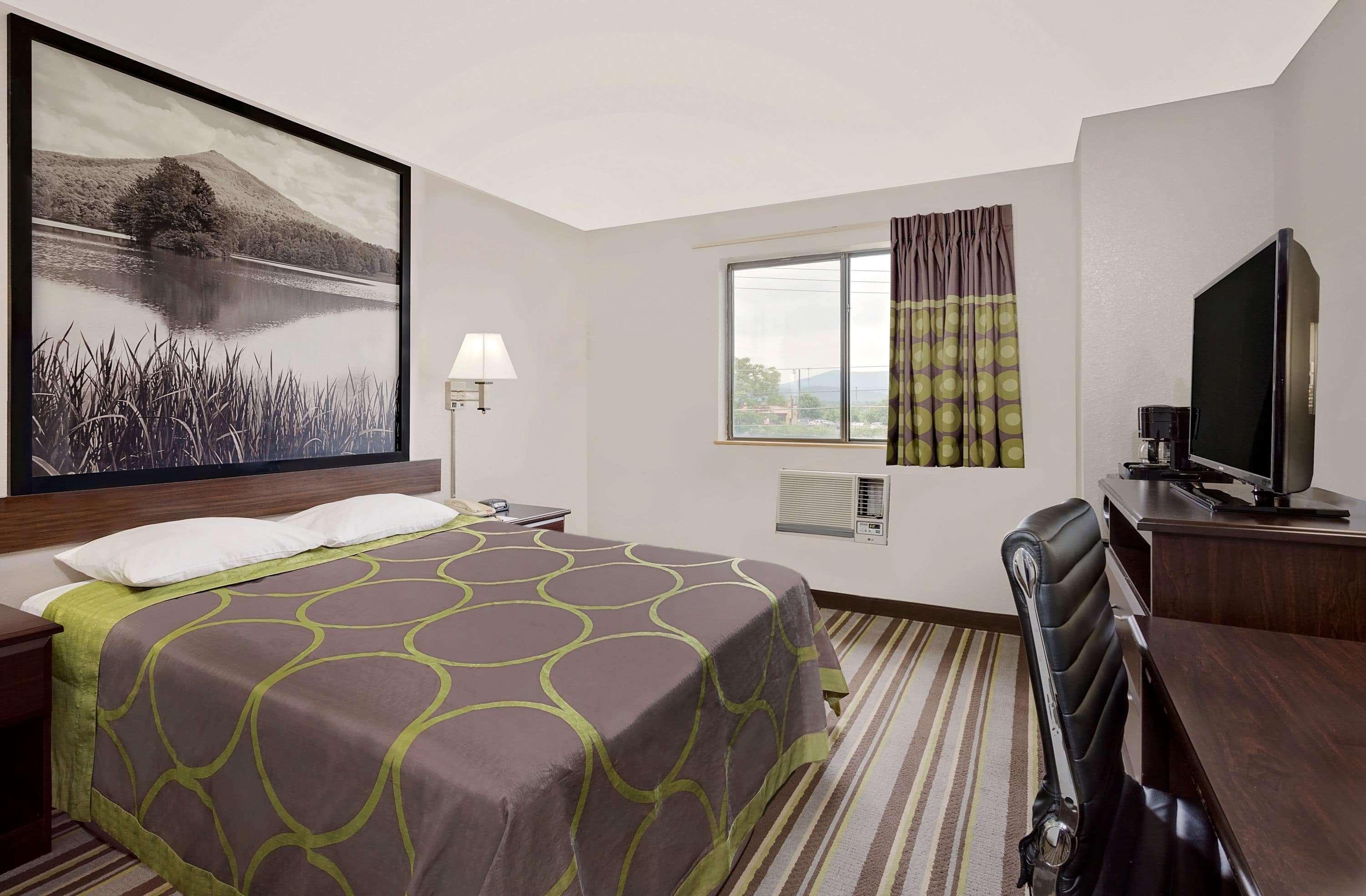 Super 8 By Wyndham Waynesboro Hotel Luaran gambar