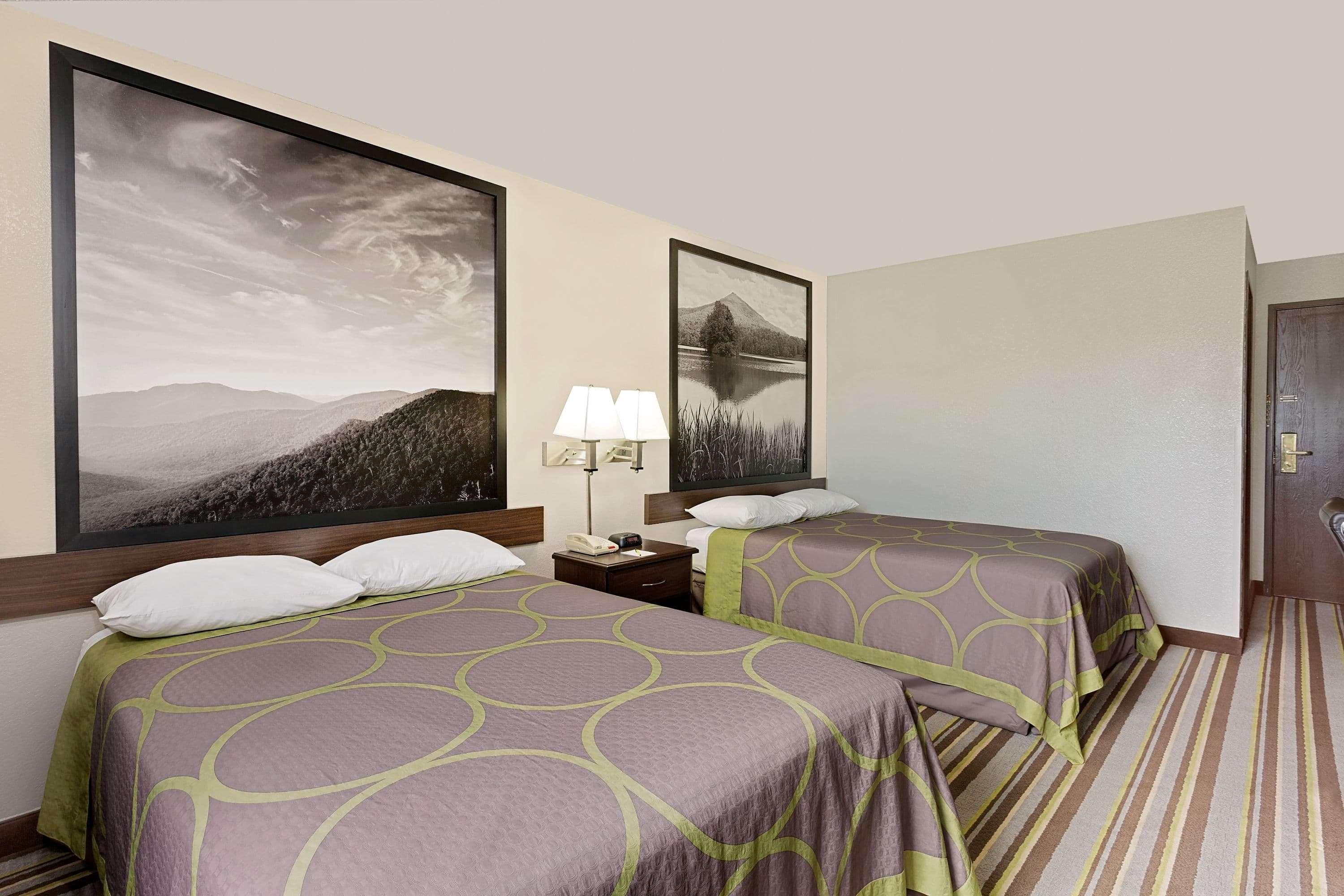 Super 8 By Wyndham Waynesboro Hotel Luaran gambar